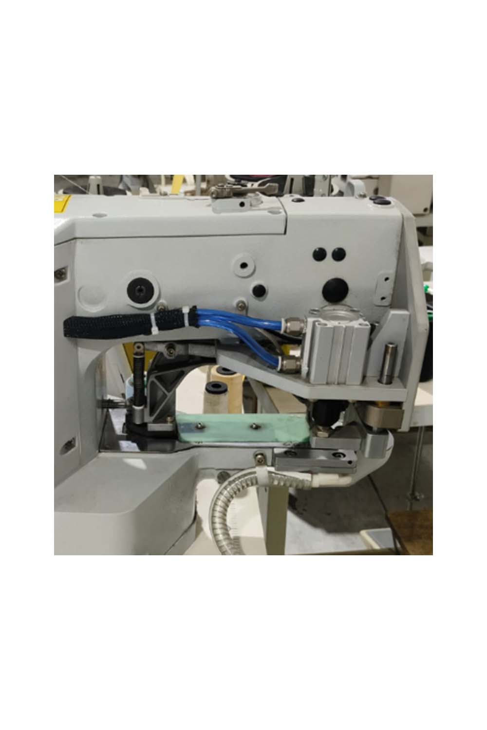 ELECTRONIC DIRECT-DRIVE PUNCHING & BAR TACKING MACHINE