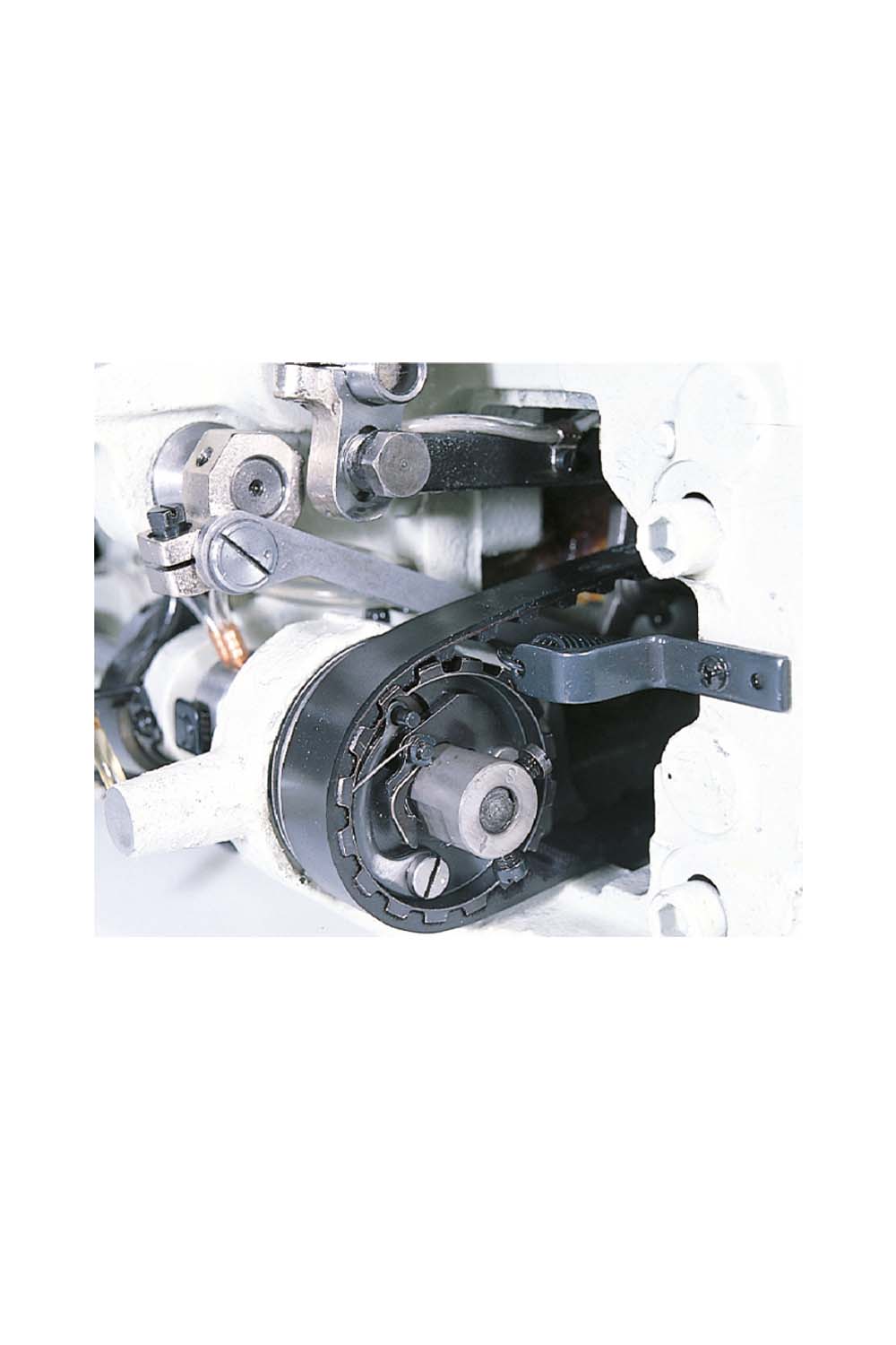 Compound Feed Lockstitch Sewing Machine